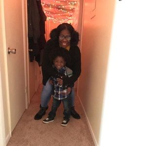 Meet your Posher, Carmelita